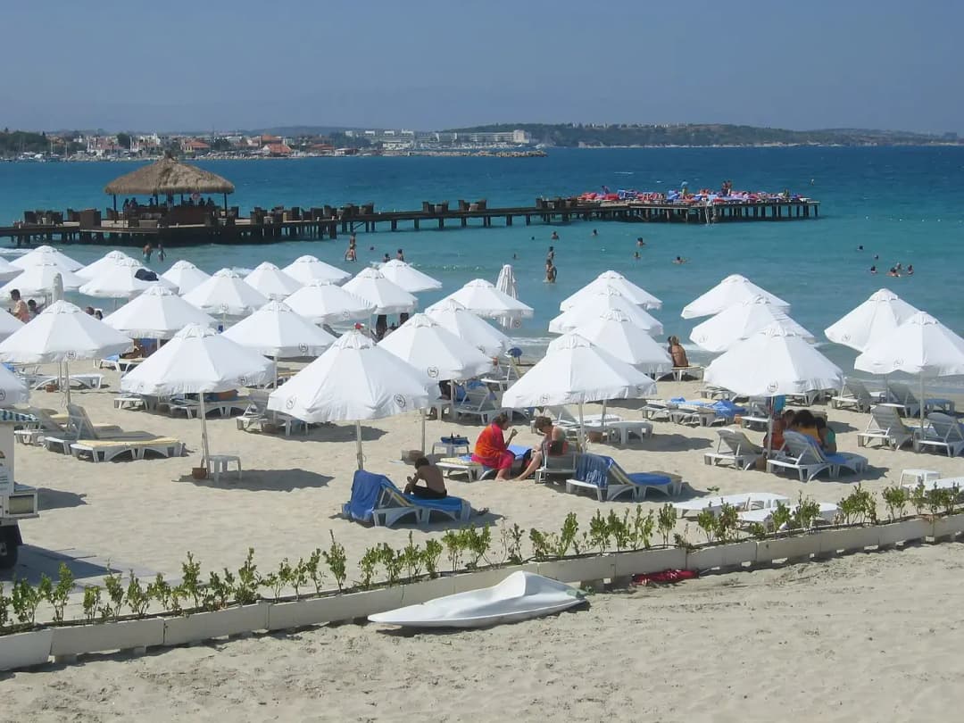 Çeşme Peninsula Beaches Compared: Ilıca, Pırlanta, Tekke and Delikli Koy