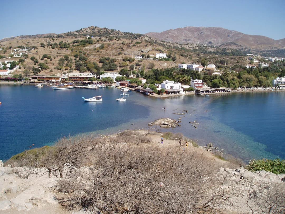 Gümüşlük for an Evening: Myndos Ruins, Rabbit Island and Sunset Tables