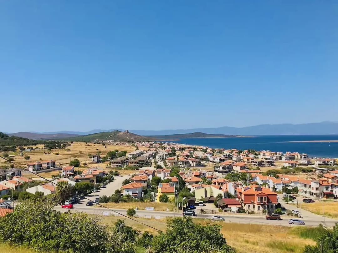 Ayvalık and Cunda Island Travel Guide: VIP Transfer from Balıkesir Airport
