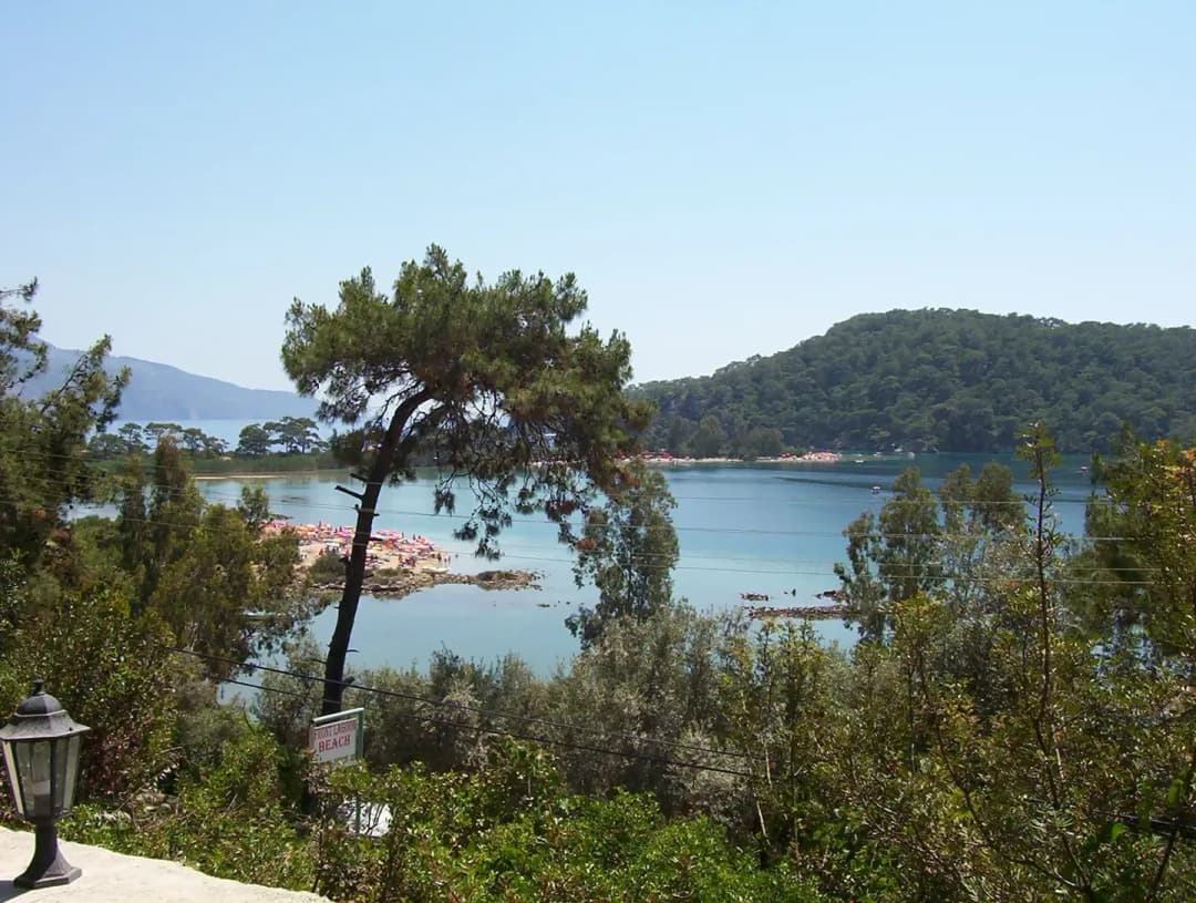 Ölüdeniz Blue Lagoon Guide: Transfer from Dalaman Airport and Mount Babadağ Paragliding